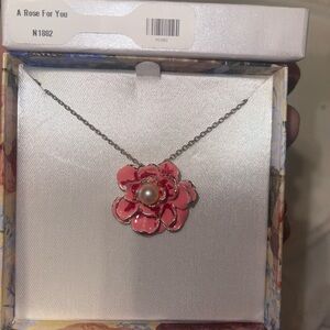 Vantel Pearls Necklace